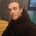 Виктор, 33 года