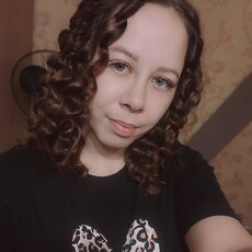 Фотография девушки Марина, 27 лет из г. Островское
