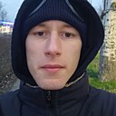 Максим, 22 года