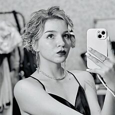 Фотография девушки Оксана, 20 лет из г. Санкт-Петербург