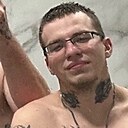 Роман, 24 года