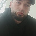 Адам, 33 года