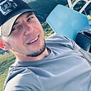 Слава, 33 года