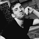 Эмзар, 22 года