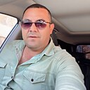 Зокир, 42 года