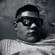 Фотография мужчины Андрей, 20 лет из г. Макеевка