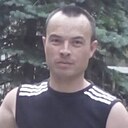 Лев, 34 года