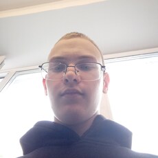 Фотография мужчины Данил, 19 лет из г. Трехгорный