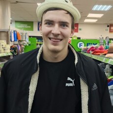 Фотография мужчины Рома, 18 лет из г. Курск