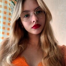 Фотография девушки Полина, 18 лет из г. Суздаль