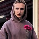 Андрей, 24 года