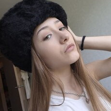Фотография девушки Виолетта, 19 лет из г. Санкт-Петербург