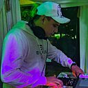 Артём, 34 года