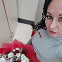 Lara, 42 года