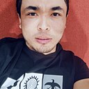 Toronto, 33 года