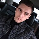 Илья, 33 года