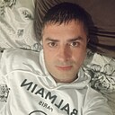 Роман, 33 года