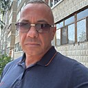 Валерий, 44 года