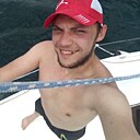 Максим, 34 года