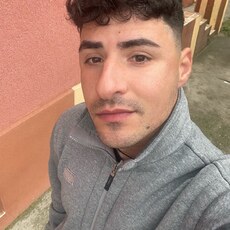 Фотография мужчины Lungu, 26 лет из г. Arad