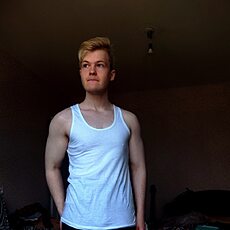 Фотография мужчины Максим, 23 года из г. Старый Оскол