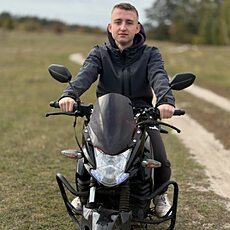 Фотография мужчины Владислав, 18 лет из г. Киев