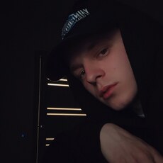 Фотография мужчины Женя, 22 года из г. Тюмень