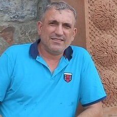 Фотография мужчины Оганес, 51 год из г. Усолье-Сибирское