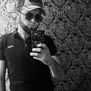 Макс, 24 года