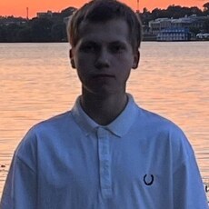 Фотография мужчины Артём, 19 лет из г. Кострома