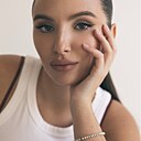 Дина, 22 года