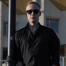 Фотография мужчины Илья, 22 года из г. Череповец