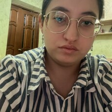 Фотография девушки Алиночка, 18 лет из г. Нальчик