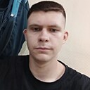 Максим, 22 года