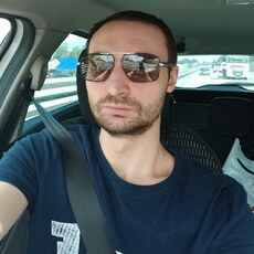 Фотография мужчины Валентин, 34 года из г. Москва