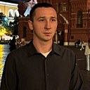 Денис, 24 года