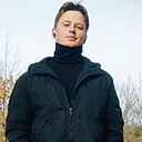 Август, 32 года