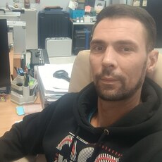 Фотография мужчины Валера, 40 лет из г. Гатчина