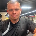 Роман, 42 года