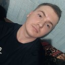 Денис, 24 года