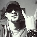 Максим, 33 года