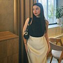 София, 30 лет