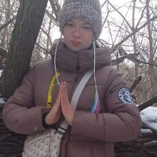 Фотография девушки Настя, 19 лет из г. Кемерово