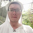 Михаил, 34 года