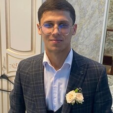 Фотография мужчины Усмон, 22 года из г. Сургут