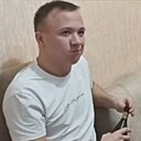 Денис, 22 года