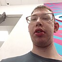 Кирилл, 22 года