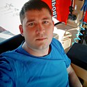 Артём, 32 года