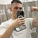 Михаил, 19 лет