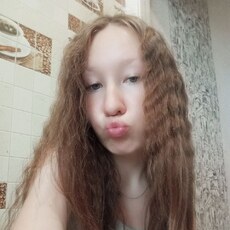 Фотография девушки Полинка, 19 лет из г. Пермь
